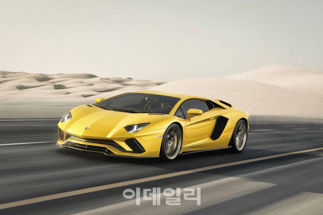 람보르기니, 아벤타도르 누적 생산 1만대 돌파 람보르기니, 아벤타도르 누적 생산 1만대 돌파