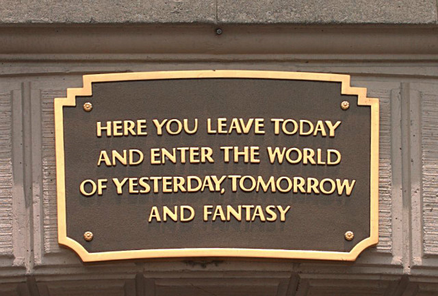 Disneyland_plaque.jpg